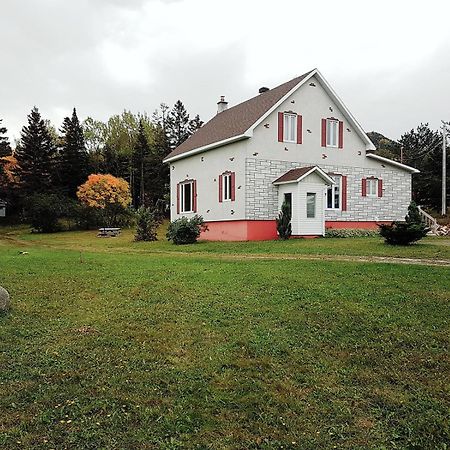 Chill Shack - Auberge Jeunesse Sainte Anne-des-Chênes Buitenkant foto